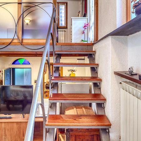 Mario Apartment With Garden Леванто Екстериор снимка