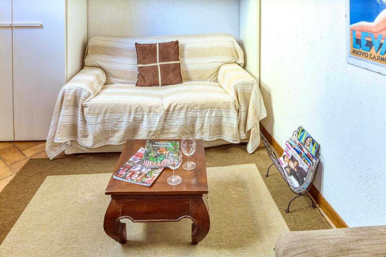 Mario Apartment With Garden Леванто Екстериор снимка