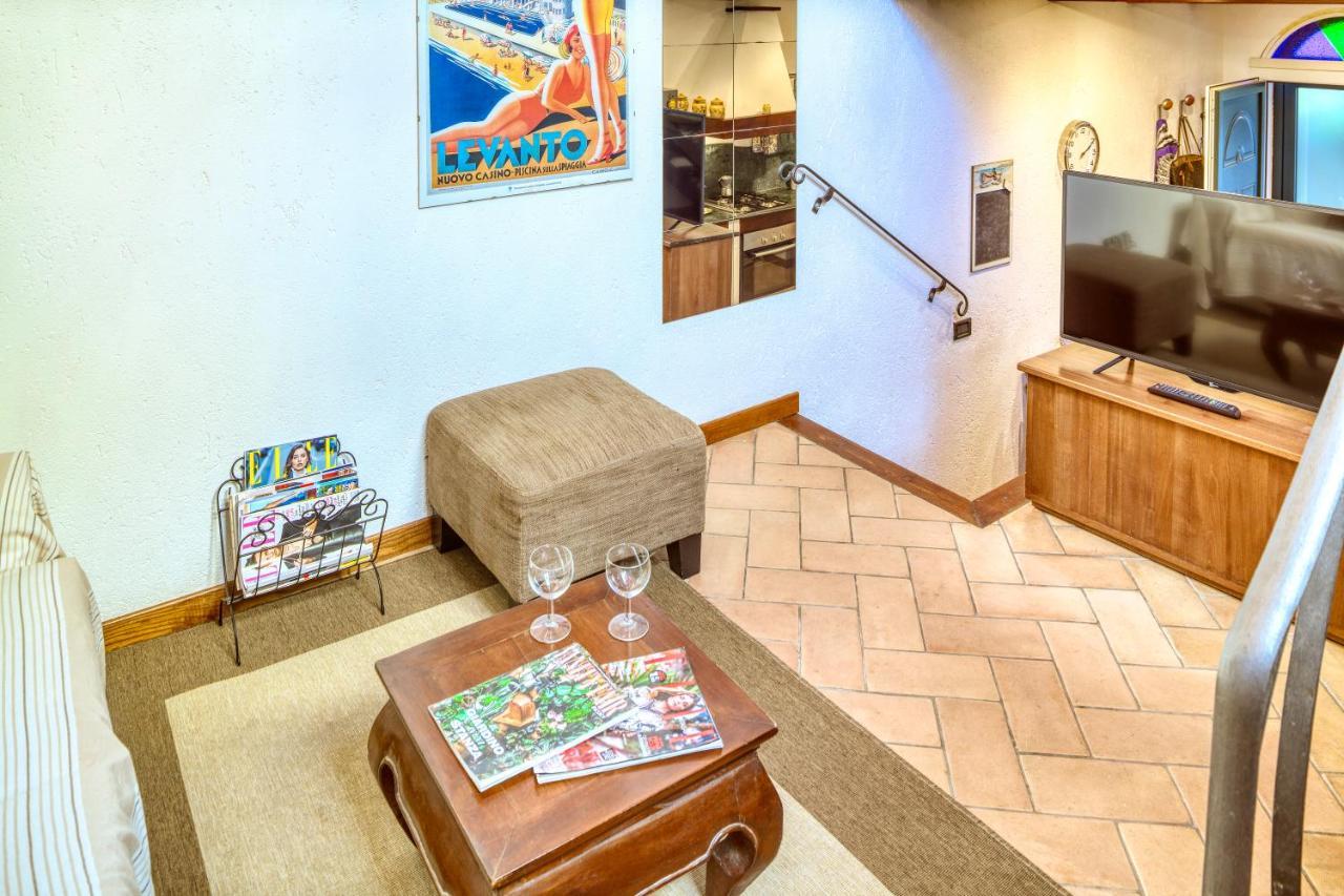 Mario Apartment With Garden Леванто Екстериор снимка