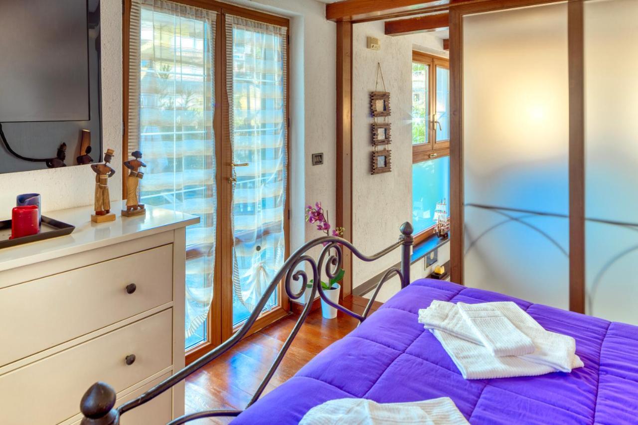 Mario Apartment With Garden Леванто Екстериор снимка